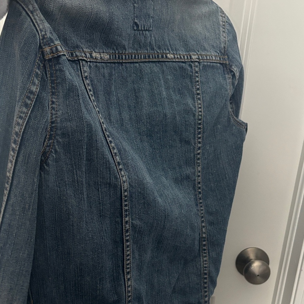 Old Navy Classic Blue Jean Jacket - Picture 4 of 4